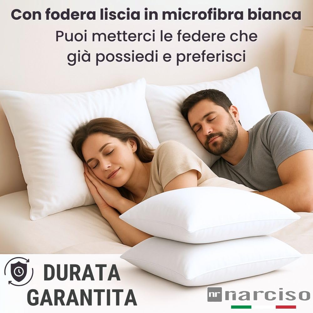 Cuscini Letto Morbidi e Bassi, Made in Italy con Fodera Bianca in Microfibra, Guanciale Letto Antiacaro e Anallergico, Cuscini per Dormire con Imbottitura in Fibra di Poliestere