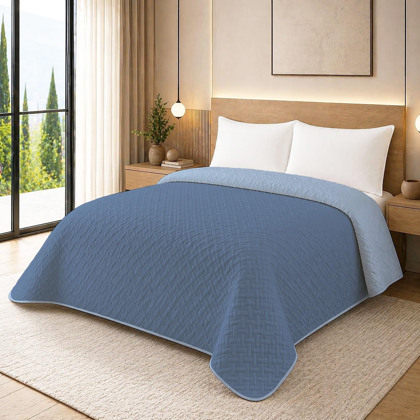 Trapunta Primaverile con Trama Lavorata dal Design Classico, Trapuntino Ideale per la Mezza Stagione, Copriletto Leggero
